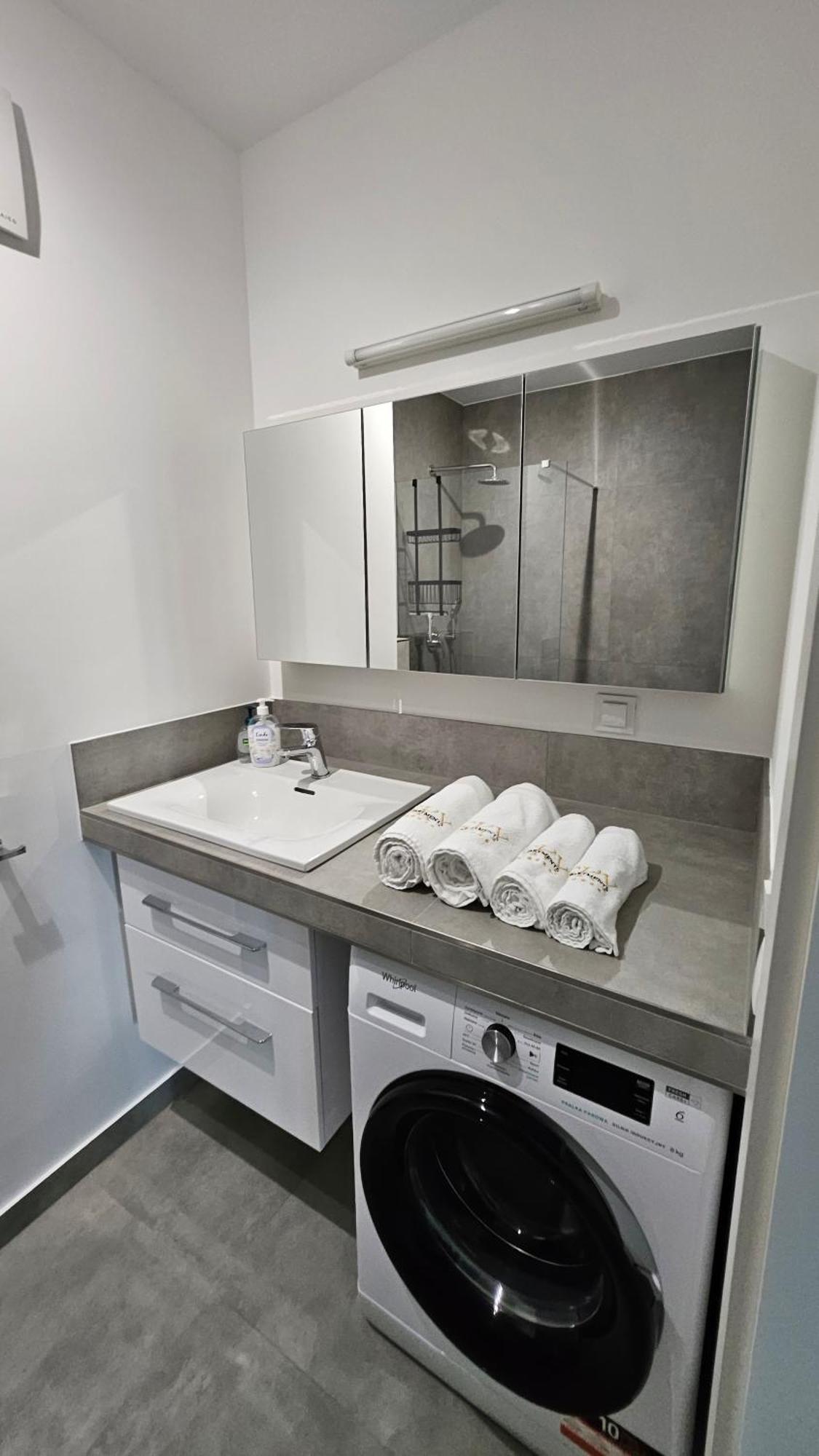 Apartament Bulgarska 60M2-3 Pokoje-Piekny Widok-13 Pietro 24H Check In Posen Exterior foto